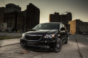 2014 Dodge Grand Caravan with T&C Blacktop wheels