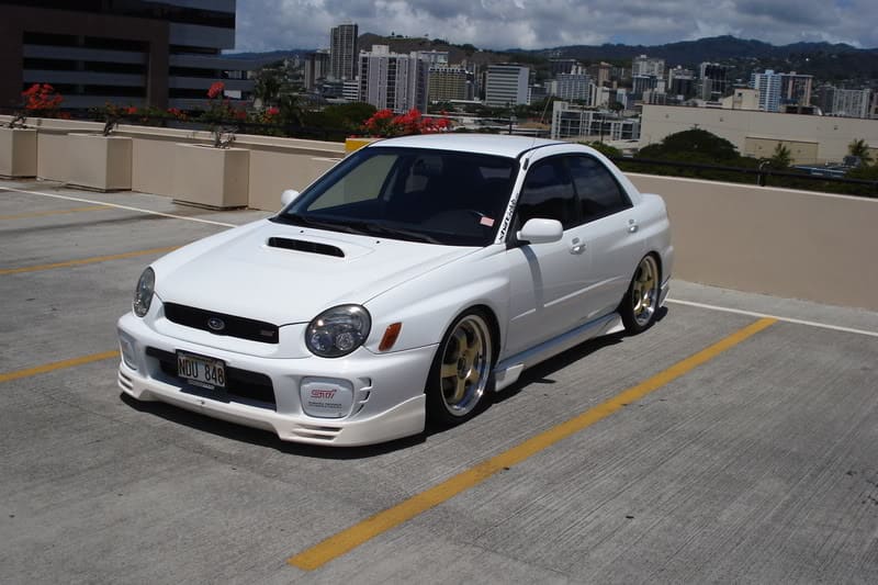 2003 Subaru Impreza with 18x8 Rota D2 wheels