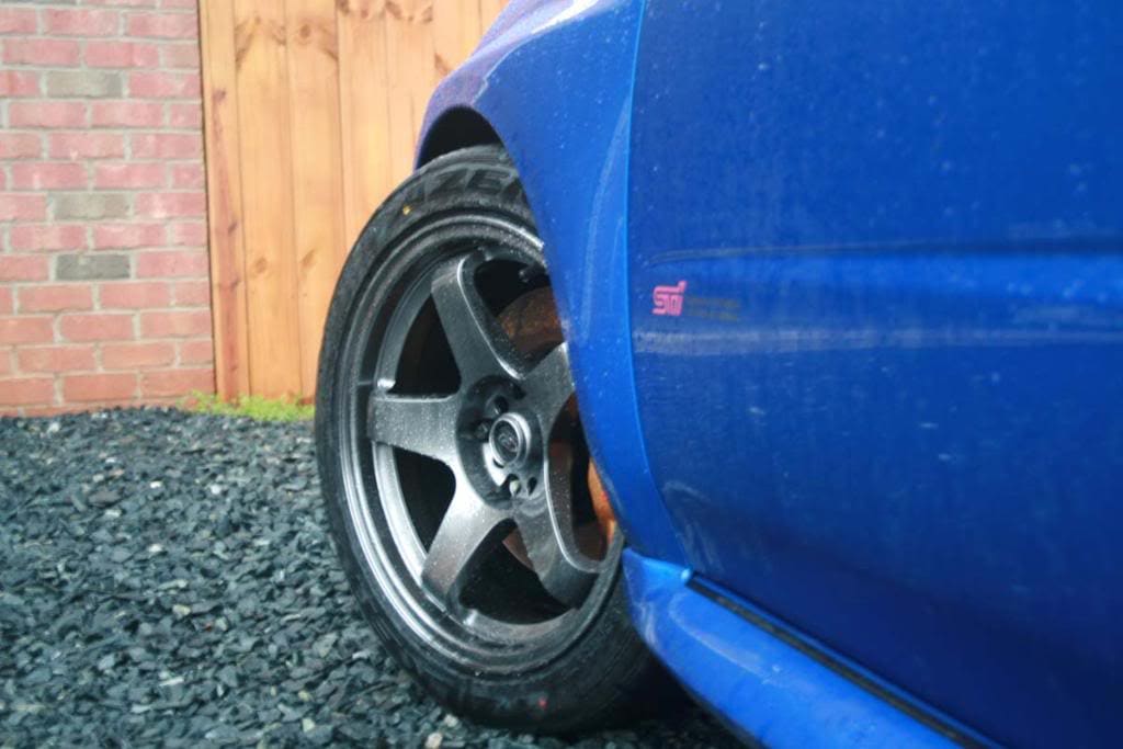 2006 Subaru Impreza with 17x9.5 Rota P45R wheels