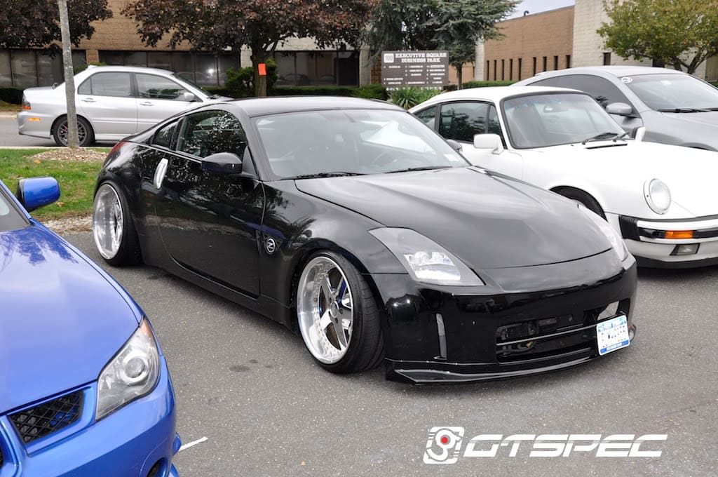 2004 Nissan 350Z with 19x10 Work Equip wheels