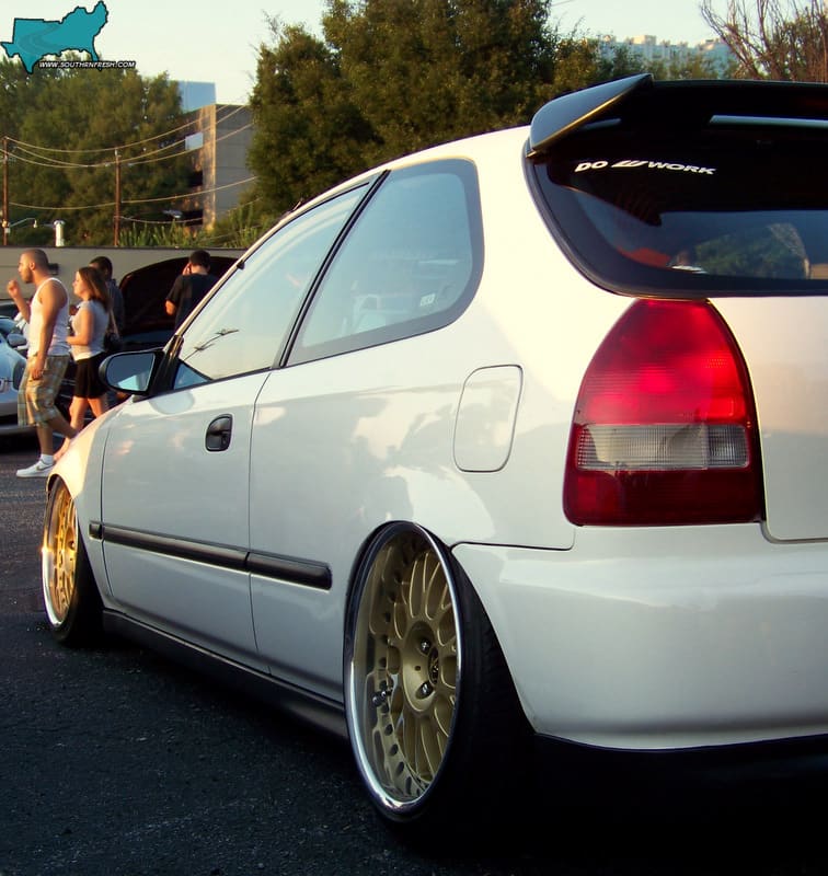 2000 Honda Civic with 17x8 Work VS-XX wheels