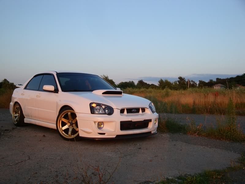 2004 Subaru Impreza with 18x9.5 Rota wheels
