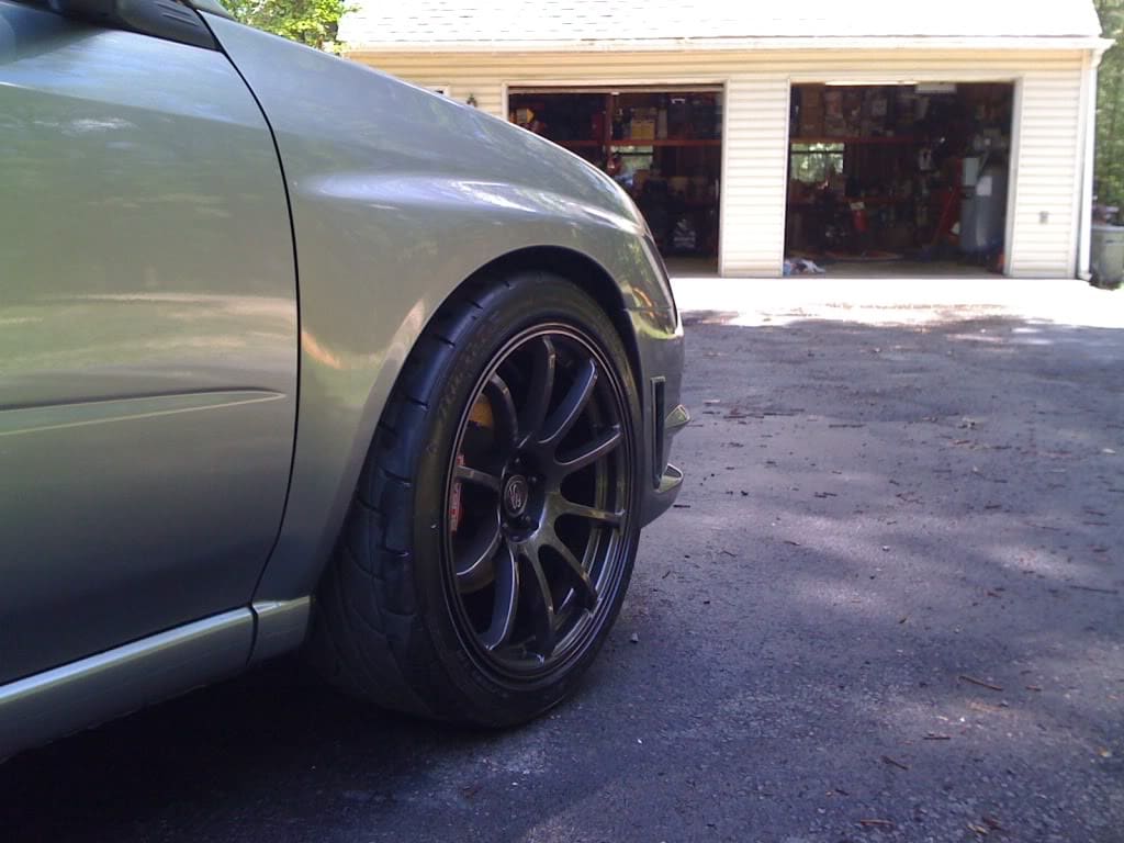 2007 Subaru Impreza with 18x9 Rota G-Force wheels