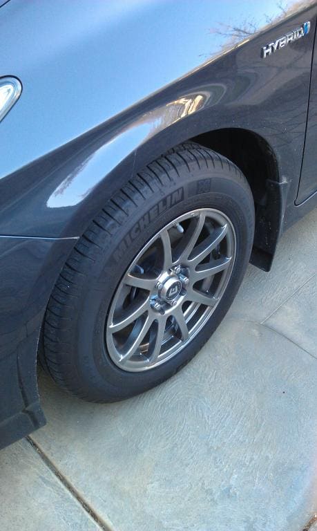 2011 Toyota Prius with Motegi SP10 wheels