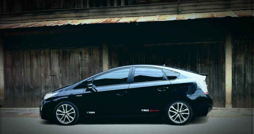2011 Toyota Prius with TRD Asia wheels