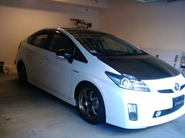 2011 Toyota Prius with 18x7.5 Work Emotion CR Kai wheels