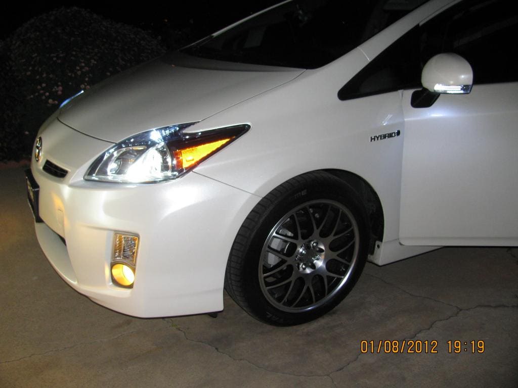 2012 Toyota Prius with 17x7.5 DR 34 wheels