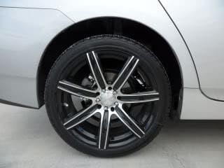 2011 Toyota Prius with 18x8 MB Alpina wheels