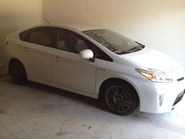 2012 Toyota Prius with OZ Ultraleggera wheels