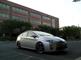 2011 Toyota Prius with 18x8.5 Motegi wheels