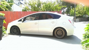 2010 Toyota Prius with 18x8 Miro 279 wheels