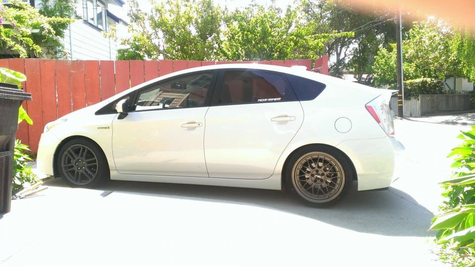 2010 Toyota Prius with 18x8 Miro 279 wheels