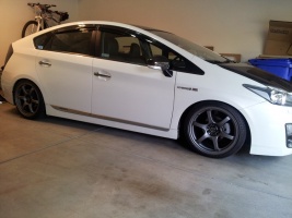 2010 Toyota Prius with 18x8.5 Rays 57DR wheels