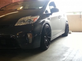 2012 Toyota Prius with 18x8.75 wheels