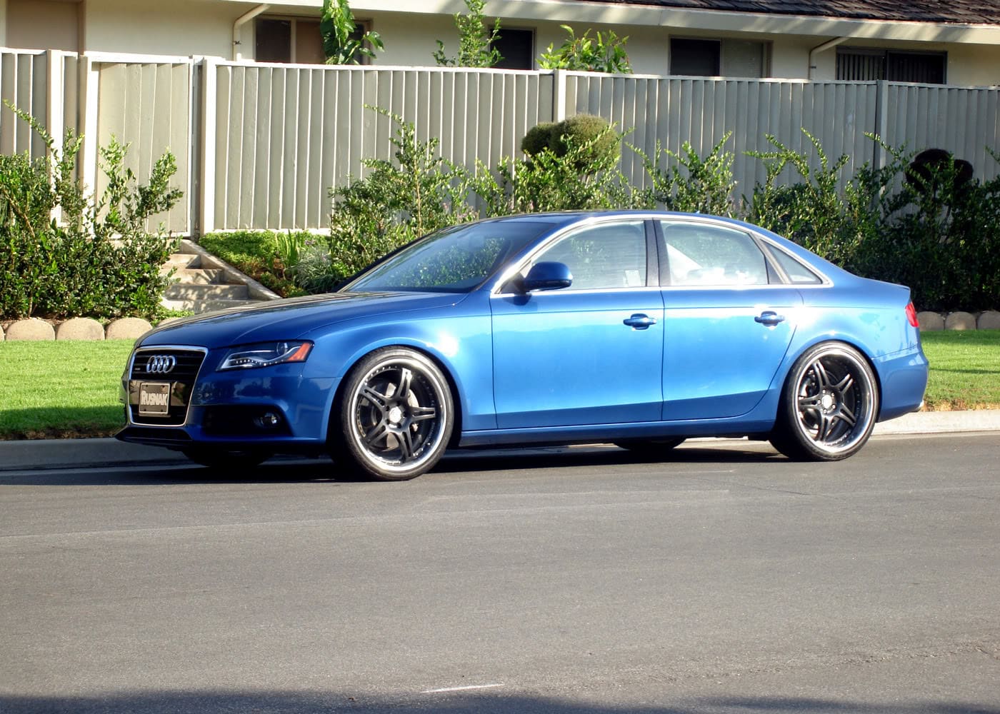 2009 Audi A4 with 20x9 HRE 547R wheels