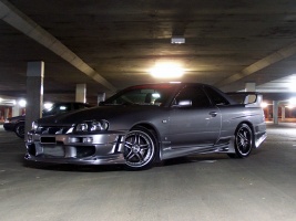 1999 Nissan R31-R34 Skyline 2dr with 18x8.5 GMax wheels