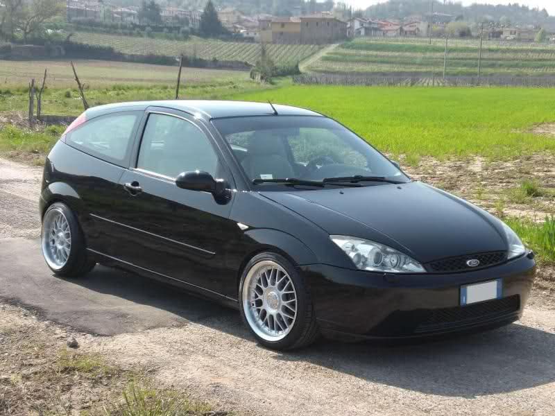 2006 Ford Focus with 17x8 wheels