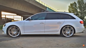 2008 Audi RS 4 with 20x9 OEM Audi A5 wheels