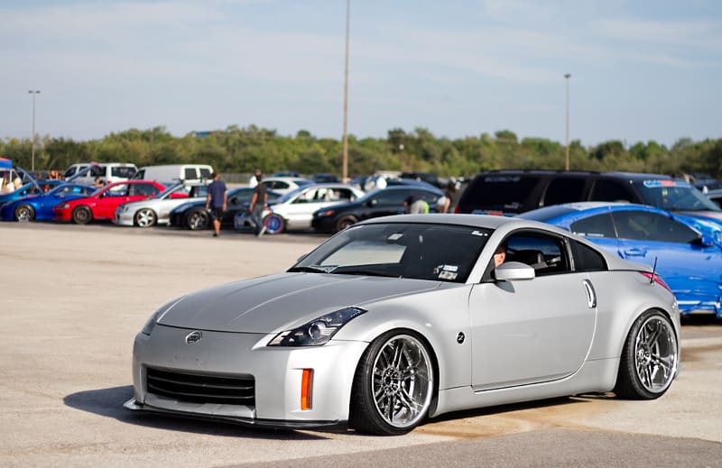 2006 Nissan 350Z with 19x10 Weds Bvillens wheels