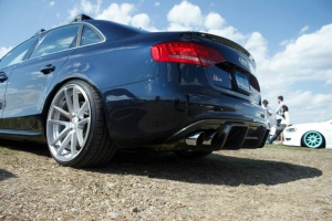 2009 Audi S4 with 20x10 Rotiform SPF wheels