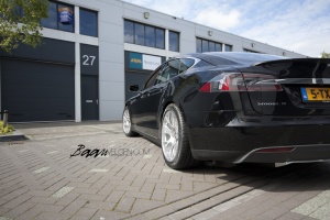 2014 Tesla Model S with 20x9 BBS CHR wheels
