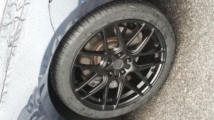 2014 Tesla Model S with 20x8.5 Motiv Magellan 409 B wheels