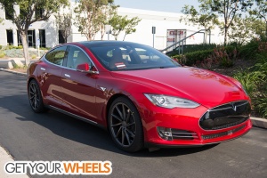 2013 Tesla Model S with 20x9 Vossen CVT wheels