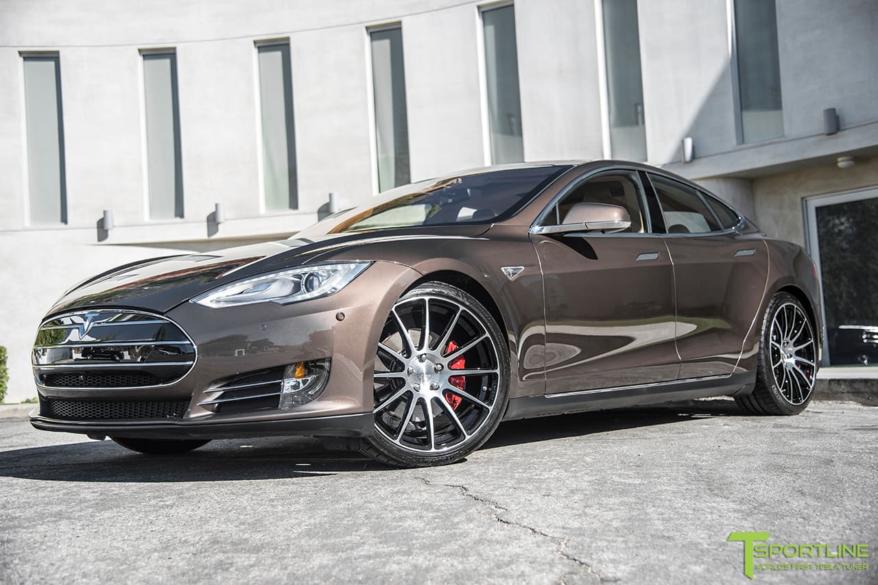 2014 Tesla Model S with 21x9 T Sportline 112 wheels