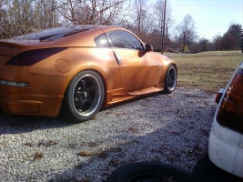 2003 Nissan 350Z with 18x9 Motegi Touge wheels