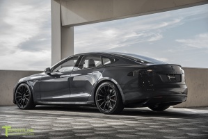 2015 Tesla Model S with 21x9 Tsportline TS112 wheels