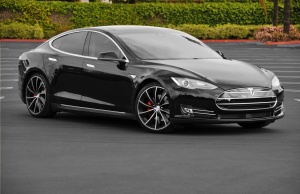2015 Tesla Model S with 21x9 Axis S wheels