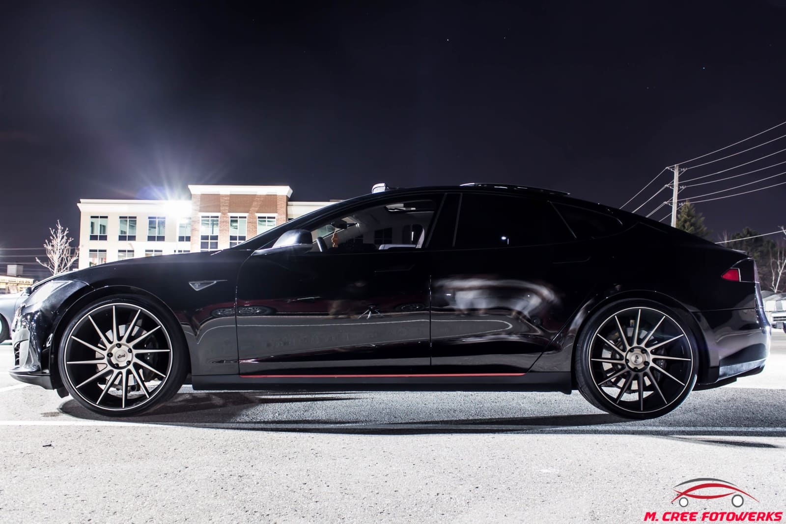 2015 Tesla Model S with 22x9 Niche Surge M114 wheels