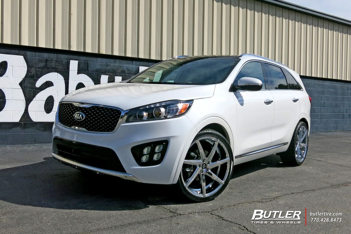 2016 Kia Sorento with Lexani CSS7 wheels