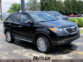 2012 Kia Sorento with Avarus AV02 wheels