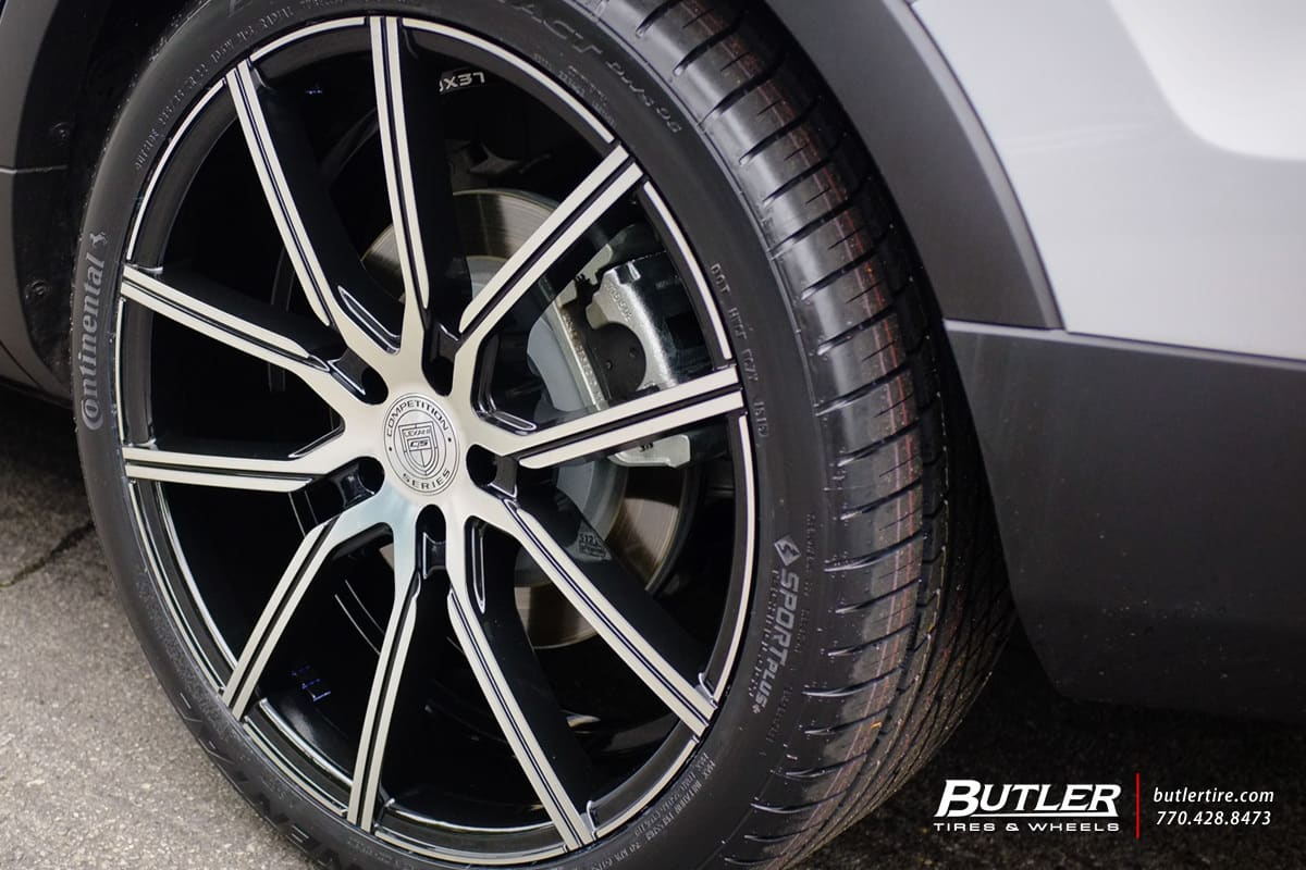 2016 Ford Explorer with Lexani Gravity wheels