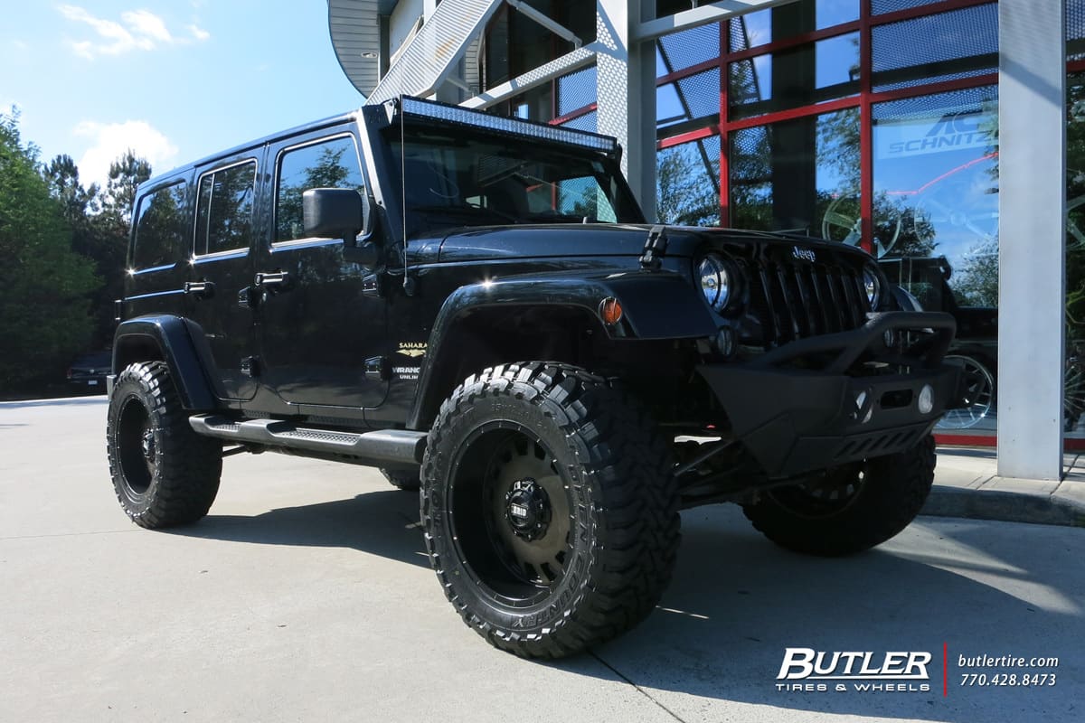 2011 Jeep Wrangler Unlimited with Grid Off-Road GD4 wheels
