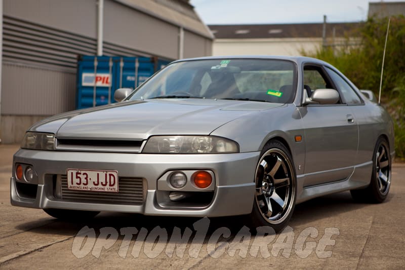 1996 Nissan R31-R34 Skyline 2dr with 18x9.5 Rota P-45R wheels