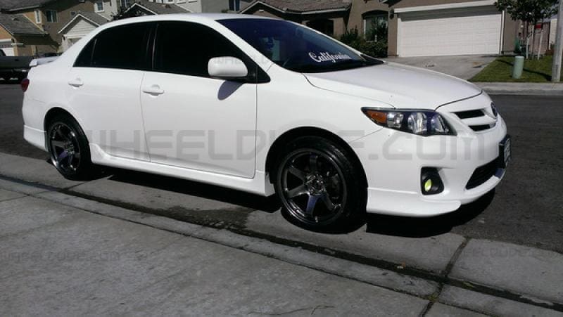 2011 Toyota Corolla with 18x9.5 Rota Grid wheels