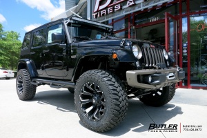 2015 Jeep Wrangler with Fuel Assault wheels