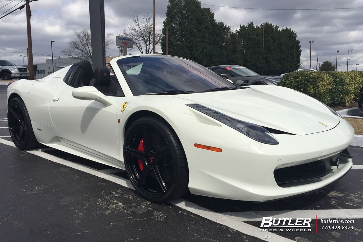 2015 Ferrari 458 Italia with Avant Garde AGL16 wheels