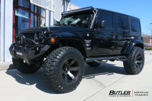 2014 Jeep Wrangler Unlimited with Fuel Beast wheels