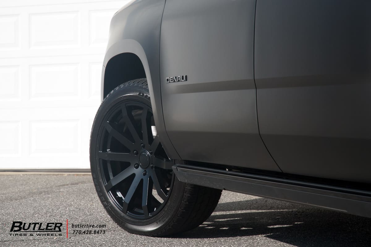 2015 GMC Yukon with Black Rhino Traverse wheels
