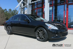 2008 Infiniti G35 with TSW Bathurst wheels