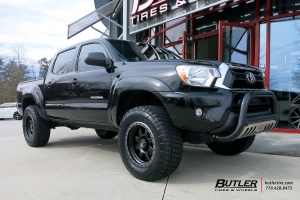 2015 Toyota Tacoma with Fuel Trophy wheels