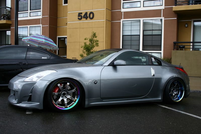 2004 Nissan 350Z with 19x9.5 Rays Engineering Gram Lights 57S Pro wheels