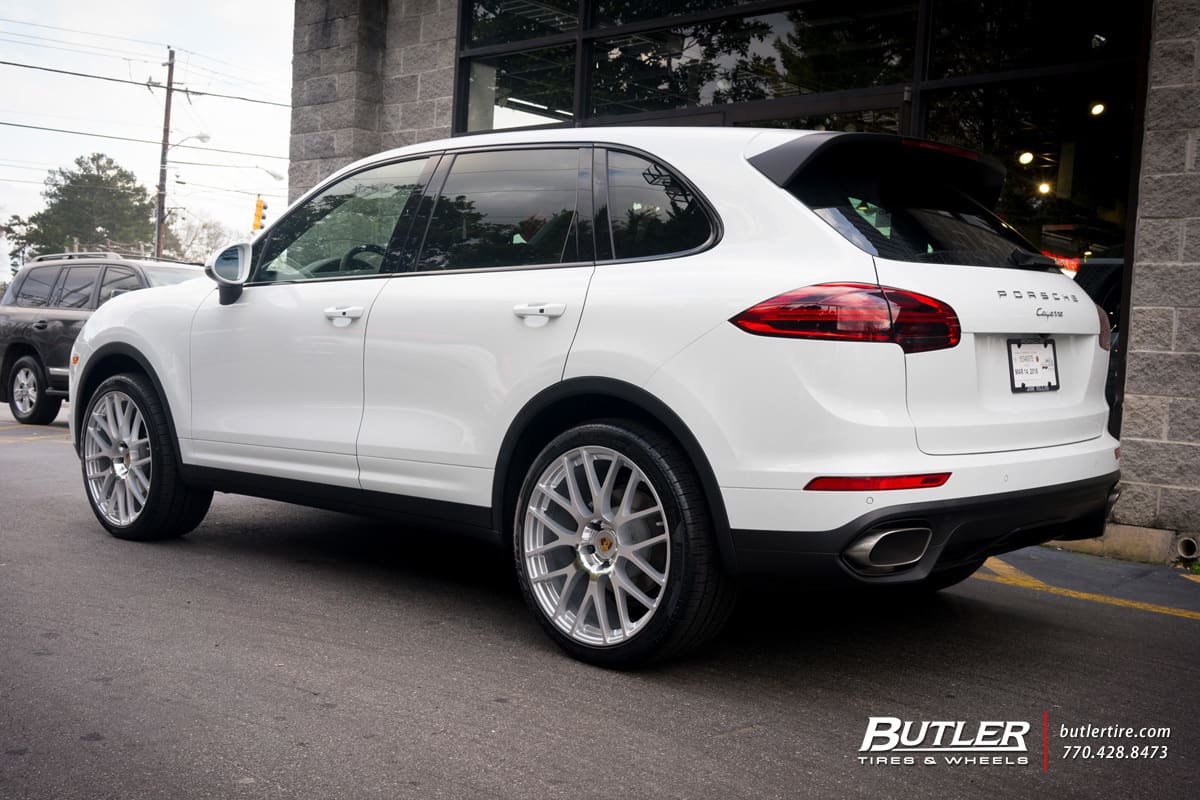 2015 Porsche Cayenne with Victor Innsbruck wheels