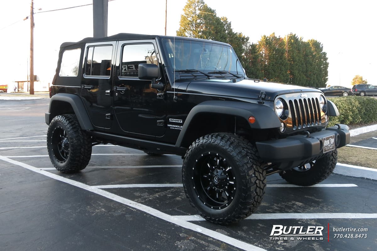 2015 Jeep Wrangler Unlimited with Fuel Krank wheels