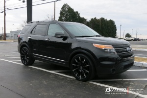 2015 Ford Explorer with Lexani CSS-15 wheels