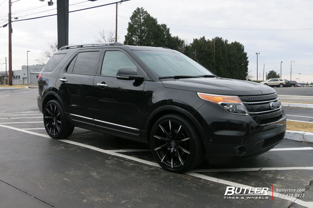 2015 Ford Explorer with Lexani CSS-15 wheels