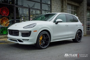 2015 Porsche Cayenne with Techart Formula 3 wheels